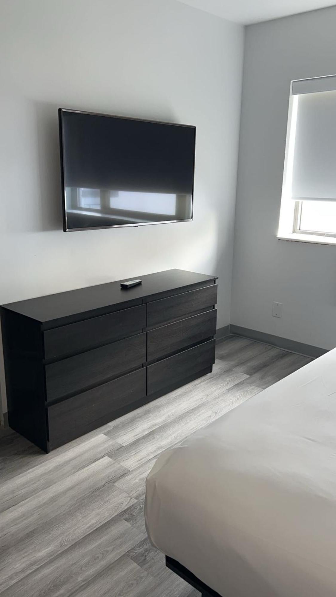 Hotel Newstar Монреал Екстериор снимка