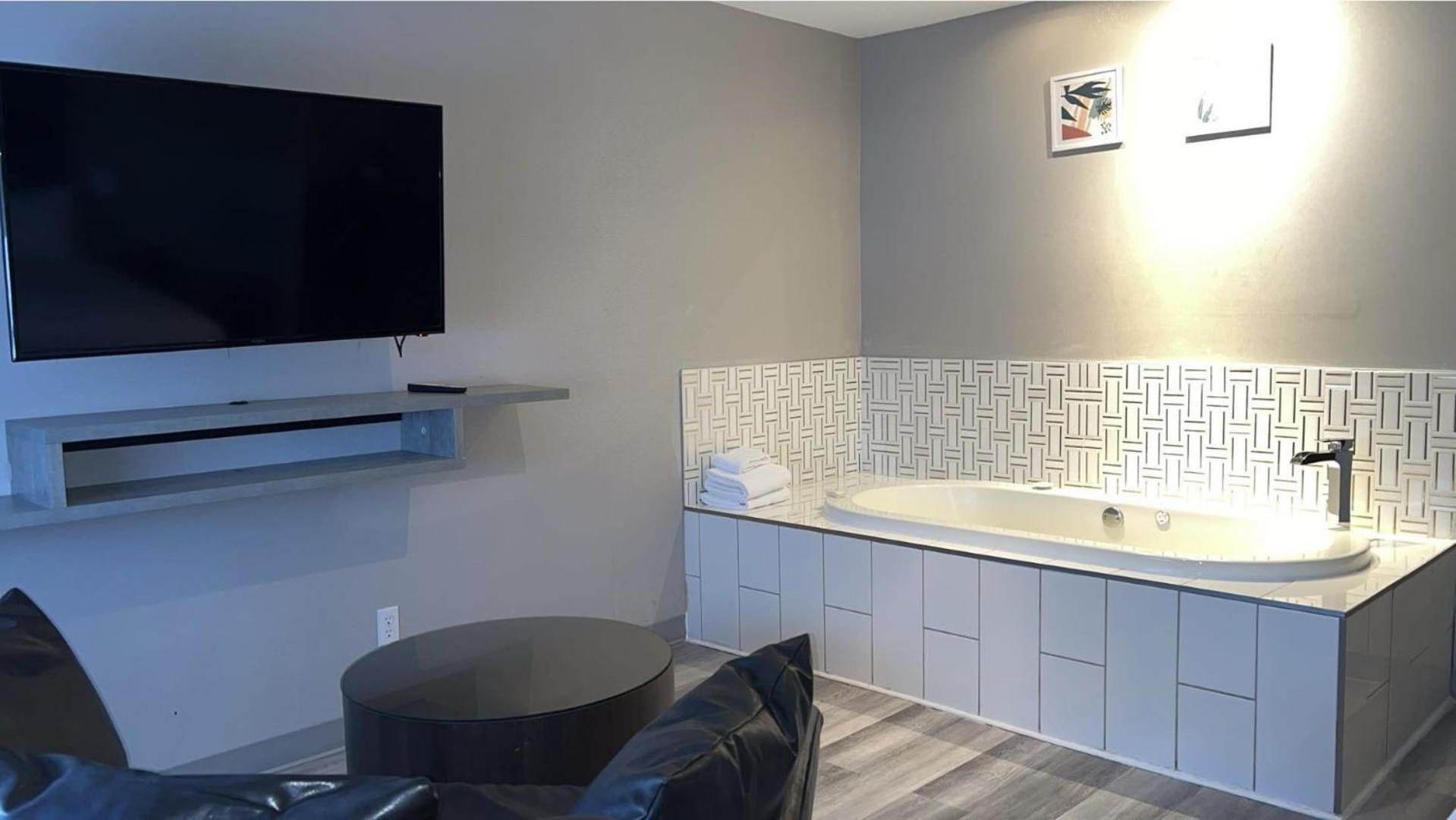 Hotel Newstar Монреал Екстериор снимка