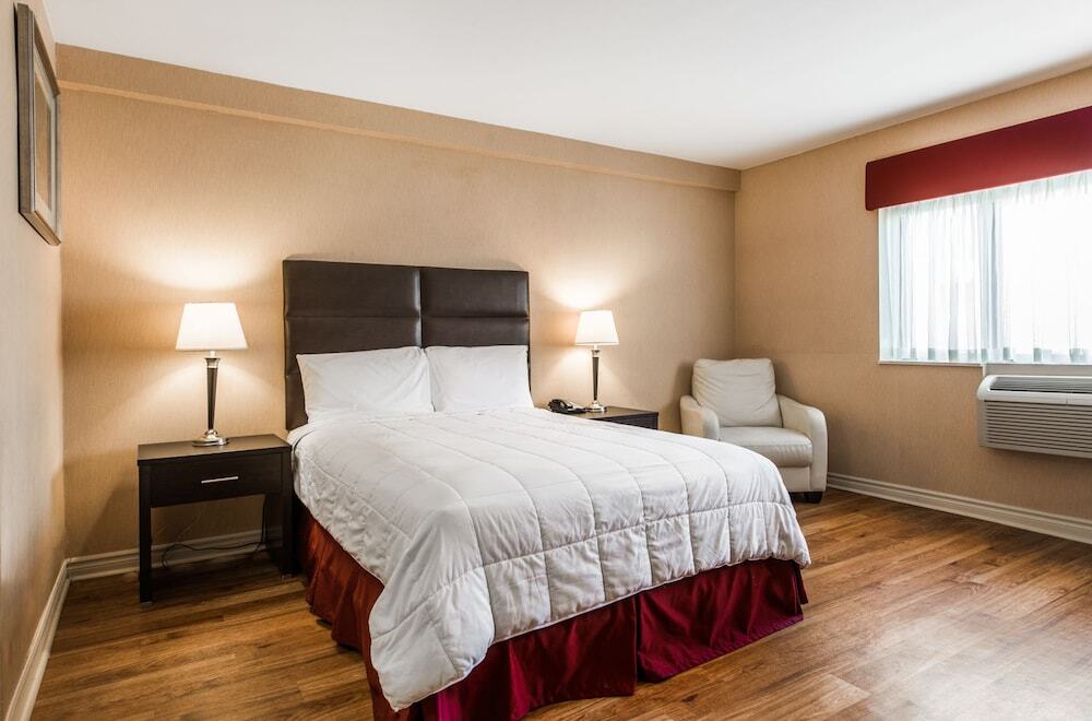 Hotel Newstar Монреал Екстериор снимка